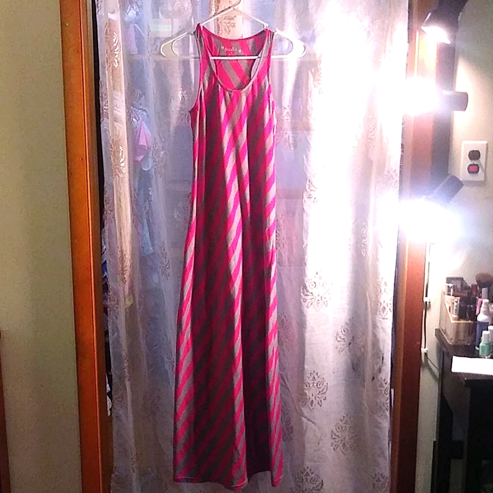 Pink & Grey stripped maxi dress